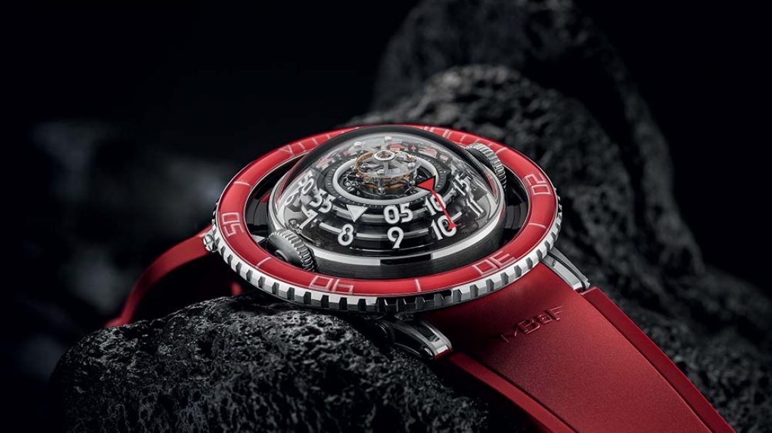 HOROLOGICAL MACHINE N°7 AQUAPOD PLATINUM RED MB&F